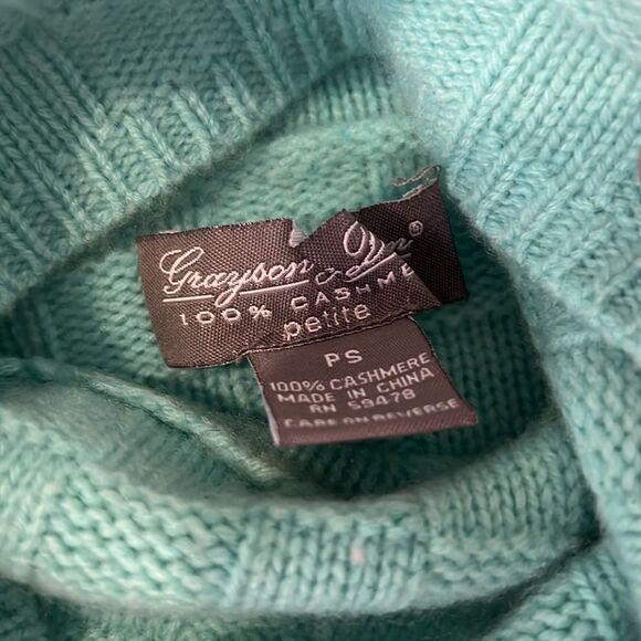 Grayson & Dunn cashmere turtleneck sweater Sz PS Tiffany color - Picture 6 of 6